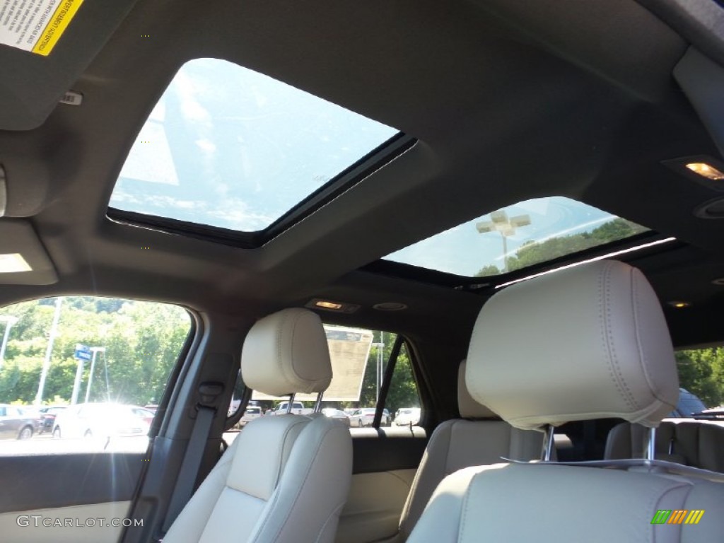 2015 Explorer XLT 4WD - Dark Side / Medium Light Stone photo #17