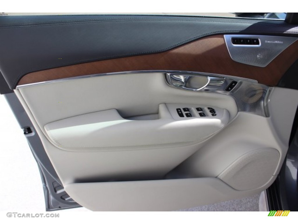 2016 Volvo XC90 T6 AWD Blond Door Panel Photo #105686327