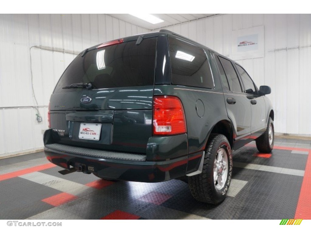 2004 Explorer XLT 4x4 - Aspen Green Metallic / Graphite photo #8