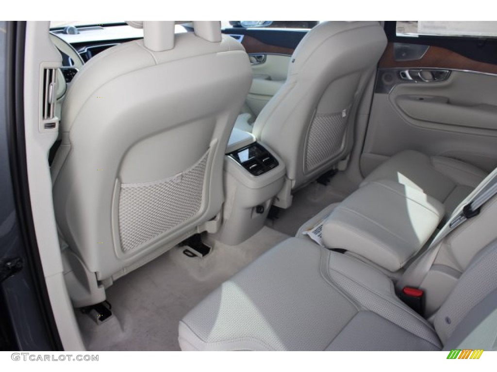 2016 Volvo XC90 T6 AWD Rear Seat Photo #105686750