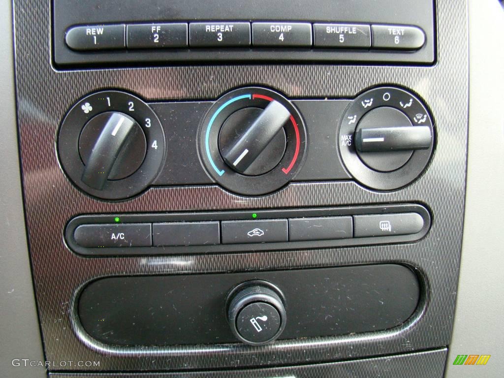 2004 F150 FX4 SuperCrew 4x4 - True Blue Metallic / Black/Medium Flint photo #21