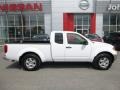2005 Avalanche White Nissan Frontier SE King Cab 4x4  photo #6