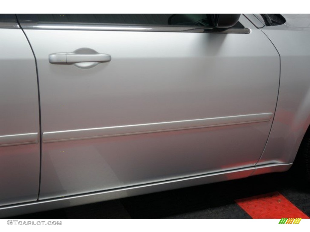2005 300  - Bright Silver Metallic / Dark Slate Gray/Light Graystone photo #43