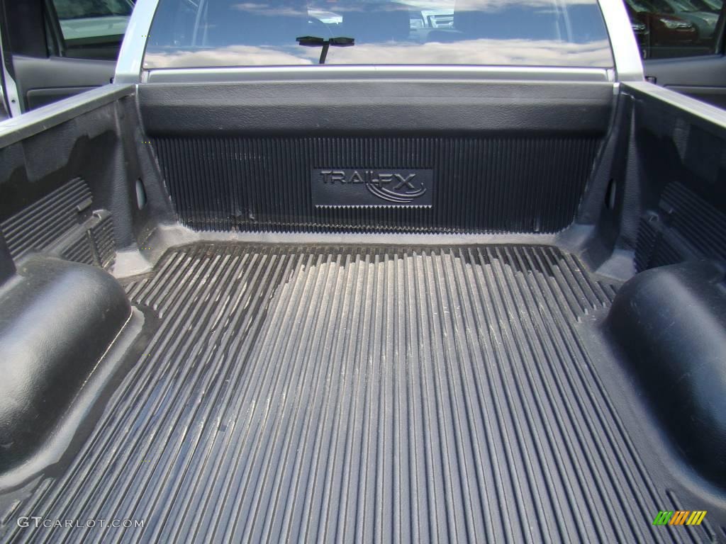 2008 Tundra SR5 Double Cab 4x4 - Silver Sky Metallic / Graphite Gray photo #10