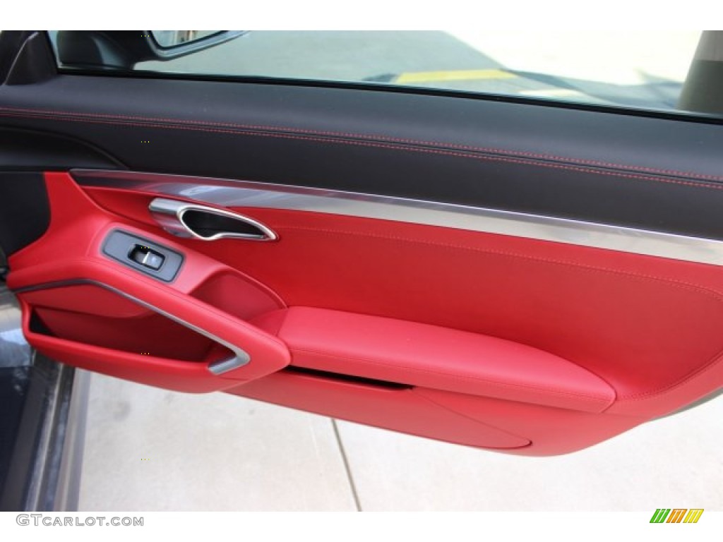 2015 Porsche 911 Carrera 4S Coupe Door Panel Photos