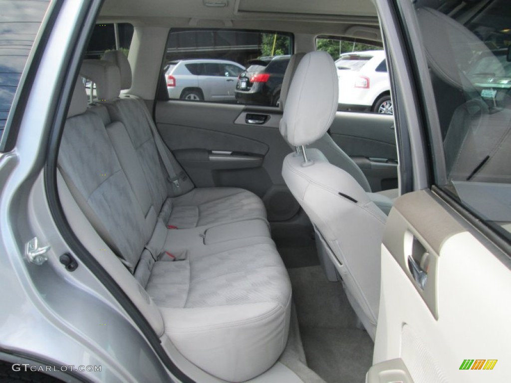 2009 Subaru Forester 2.5 X Premium Rear Seat Photo #105702004