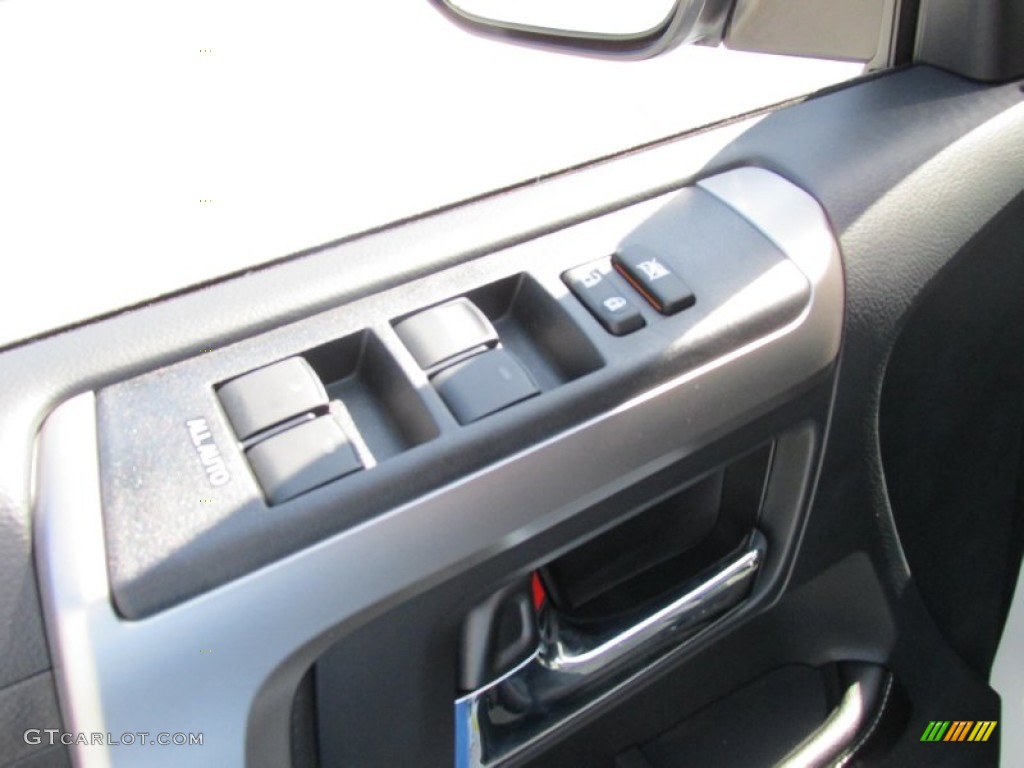 2015 4Runner Limited 4x4 - Blizzard White / Black photo #21