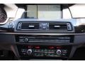 Black Sapphire Metallic - M5 Sedan Photo No. 16