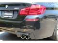 Black Sapphire Metallic - M5 Sedan Photo No. 23