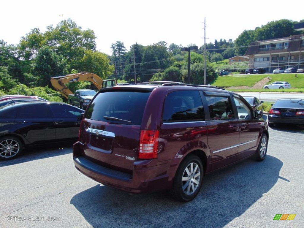 2009 Town & Country Touring - Deep Crimson Crystal Pearl / Medium Slate Gray/Light Shale photo #3
