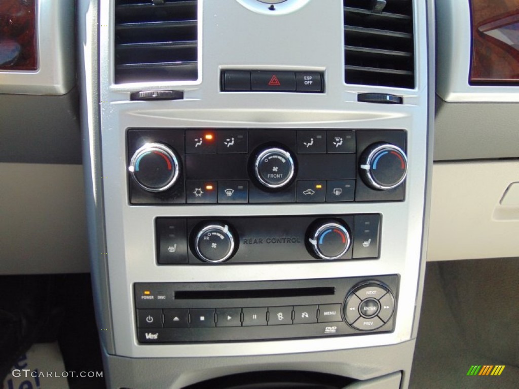 2009 Town & Country Touring - Deep Crimson Crystal Pearl / Medium Slate Gray/Light Shale photo #34