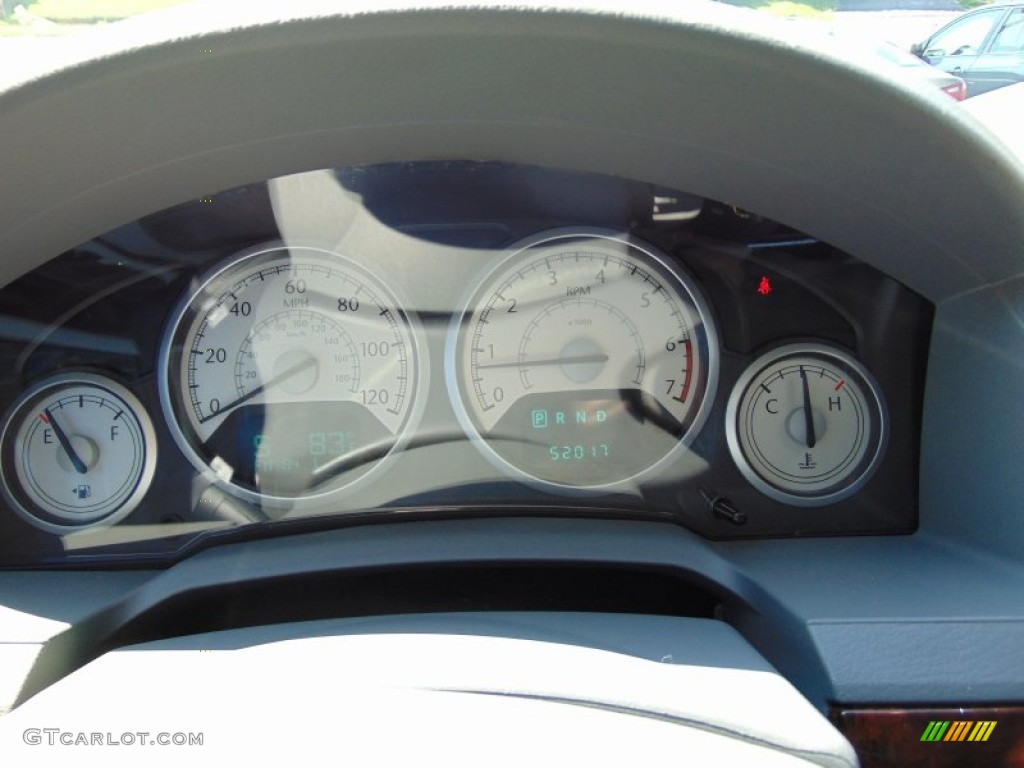 2009 Town & Country Touring - Deep Crimson Crystal Pearl / Medium Slate Gray/Light Shale photo #36