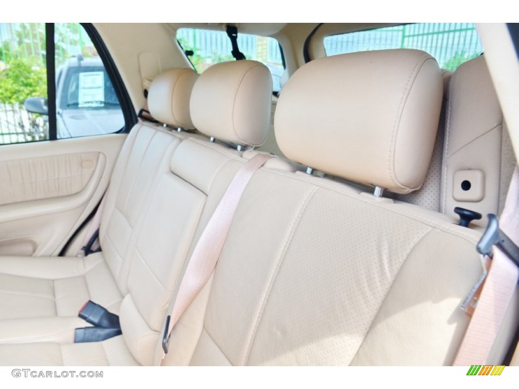 2001 Mercedes-Benz ML 430 4Matic Rear Seat Photo #105714190