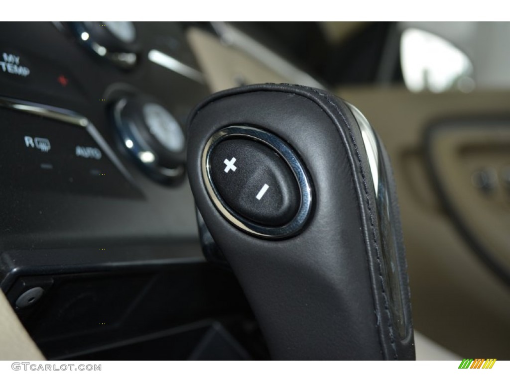 2015 Taurus SEL - White Platinum Metallic / Dune photo #17