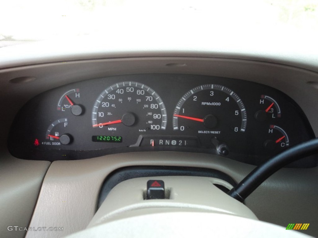 2003 F150 XLT SuperCrew 4x4 - Burgundy Red Metallic / Medium Parchment Beige photo #12