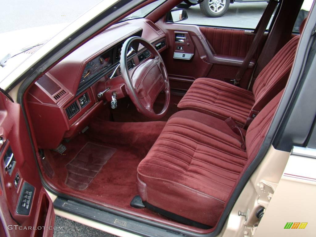 1993 Cutlass Ciera S Sedan - Light Driftwood Metallic / Burgundy photo #9