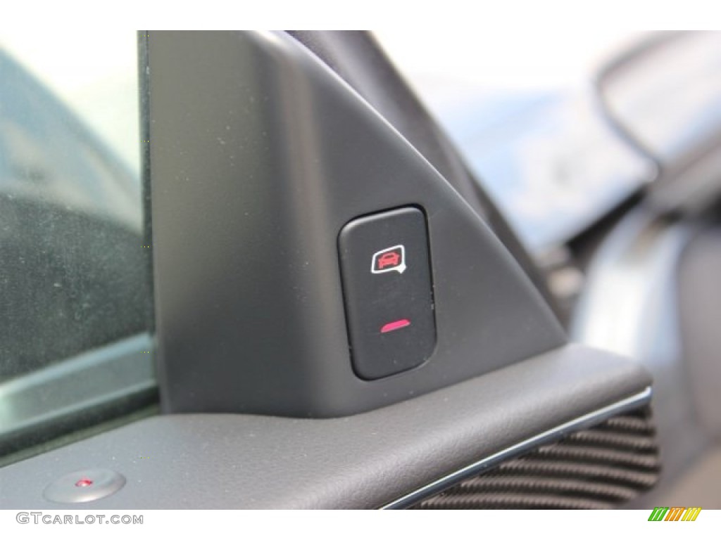 2016 Audi RS 7 4.0 TFSI quattro Controls Photo #105728918