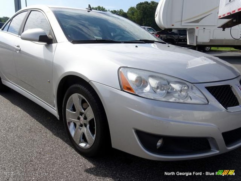 2010 G6 GT Sedan - Quicksilver Metallic / Ebony photo #32