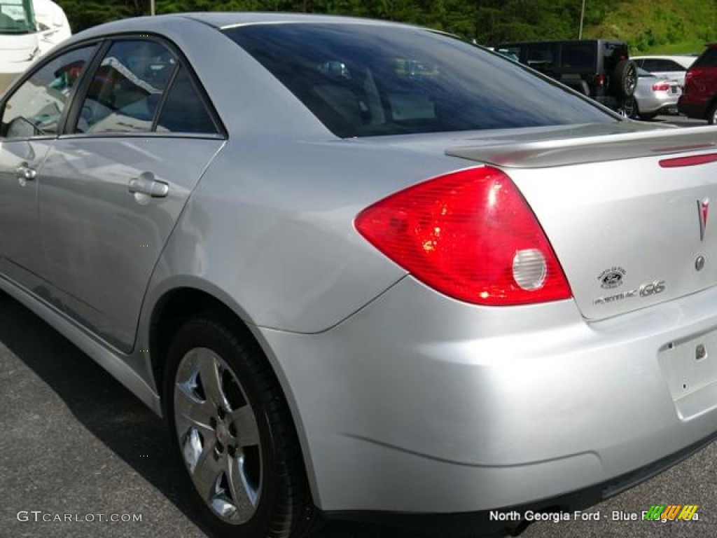 2010 G6 GT Sedan - Quicksilver Metallic / Ebony photo #34