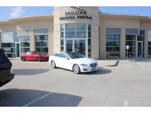 2013 Jaguar XJ XJ Supercharged Data, Info and Specs