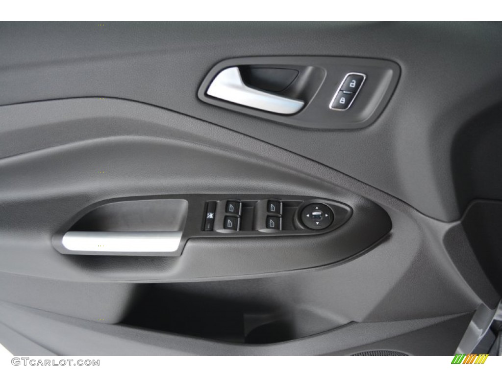 2016 Ford Escape SE Charcoal Black Door Panel Photo #105745022