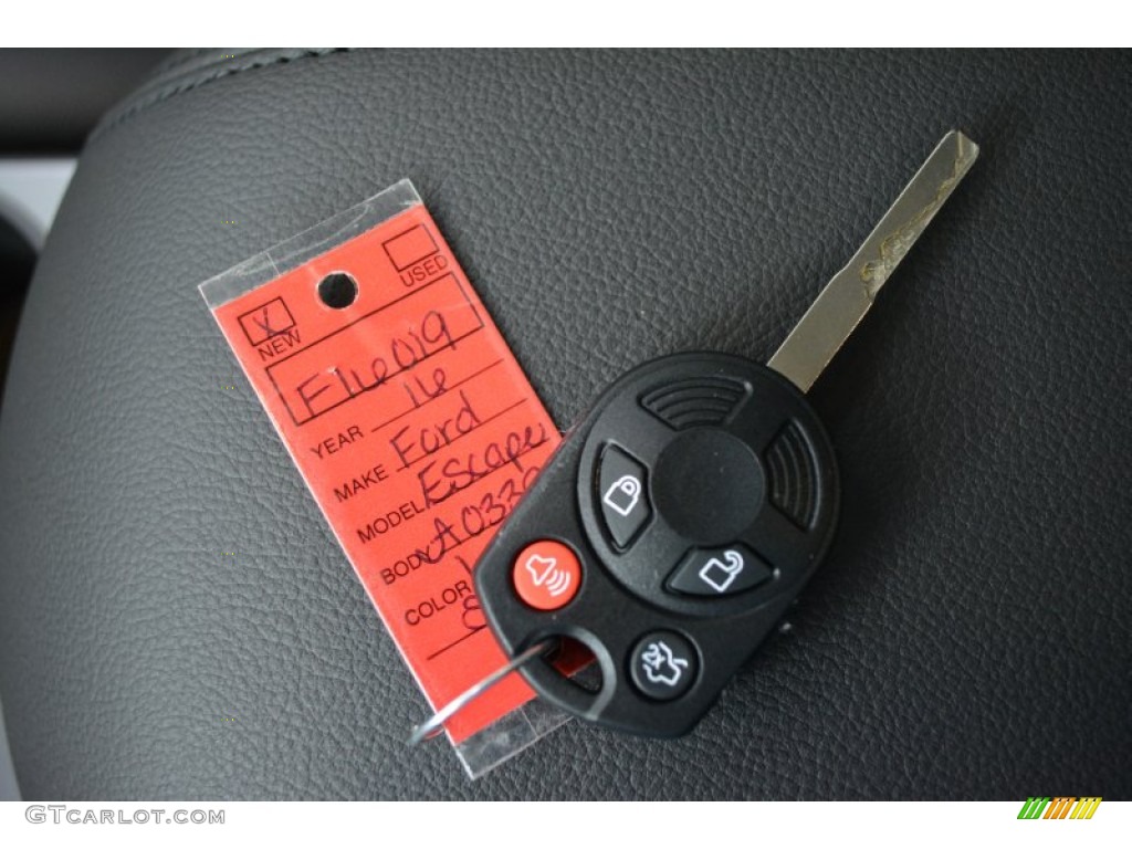 2016 Ford Escape SE Keys Photo #105745310