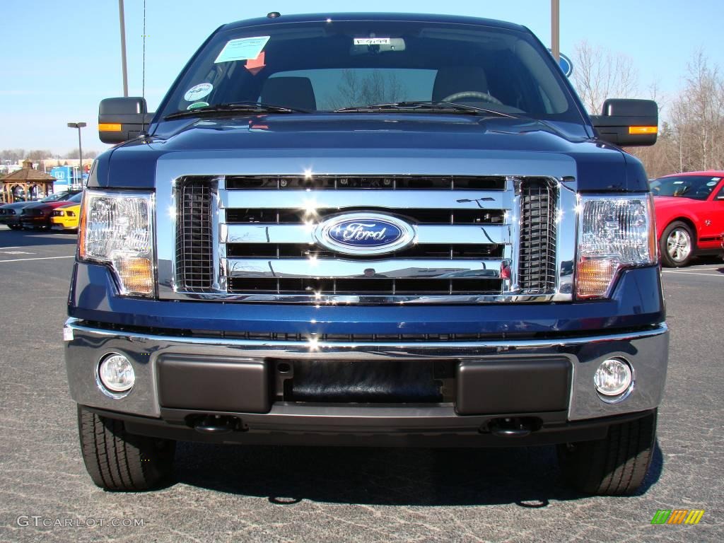 2009 F150 XLT SuperCab 4x4 - Dark Blue Pearl Metallic / Stone/Medium Stone photo #7