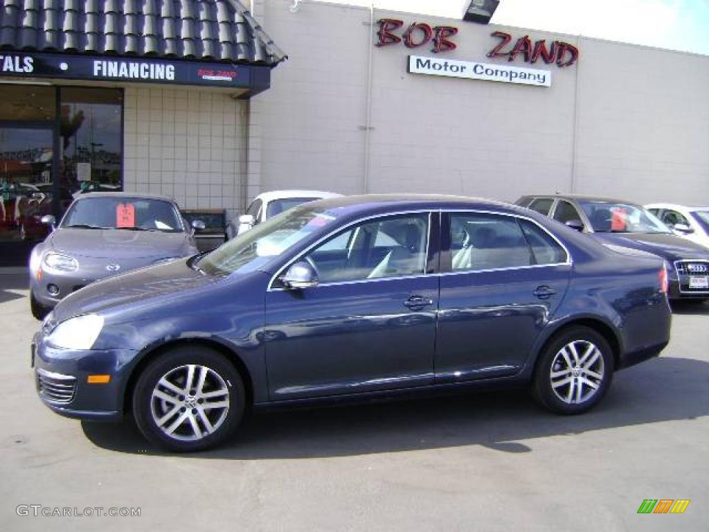 2005 Jetta 2.5 Sedan - Blue Graphite Metallic / Grey photo #5