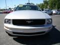 2008 Brilliant Silver Metallic Ford Mustang V6 Deluxe Convertible  photo #21
