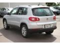 Reflex Silver Metallic - Tiguan SE 4Motion Photo No. 2