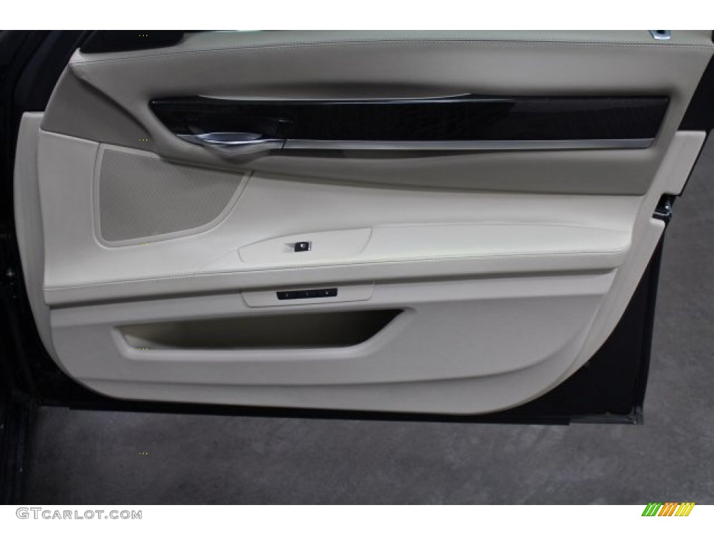 2013 7 Series 740i Sedan - Dark Graphite Metallic II / Oyster photo #15