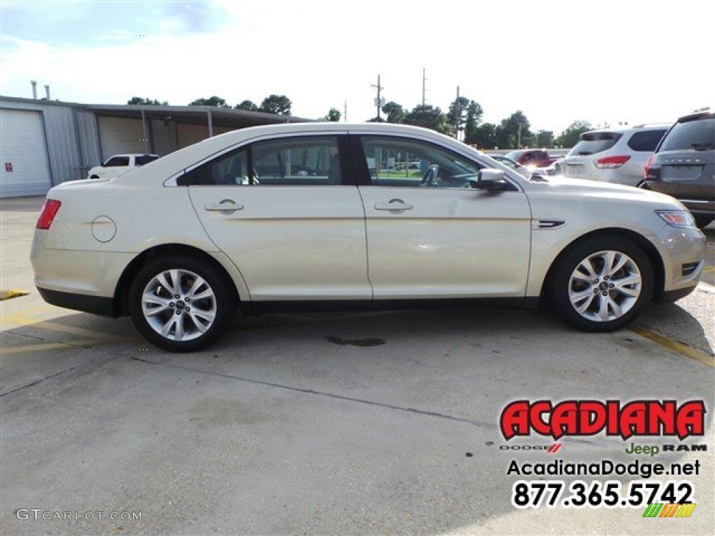 2011 Taurus SEL - Gold Leaf / Light Stone photo #10