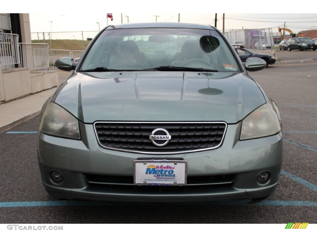 2005 Altima 3.5 SL - Mystic Emerald Green / Blond photo #2