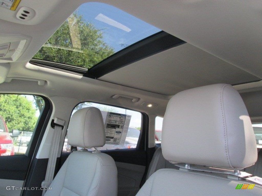 2016 Ford Escape Titanium Sunroof Photo #105760235