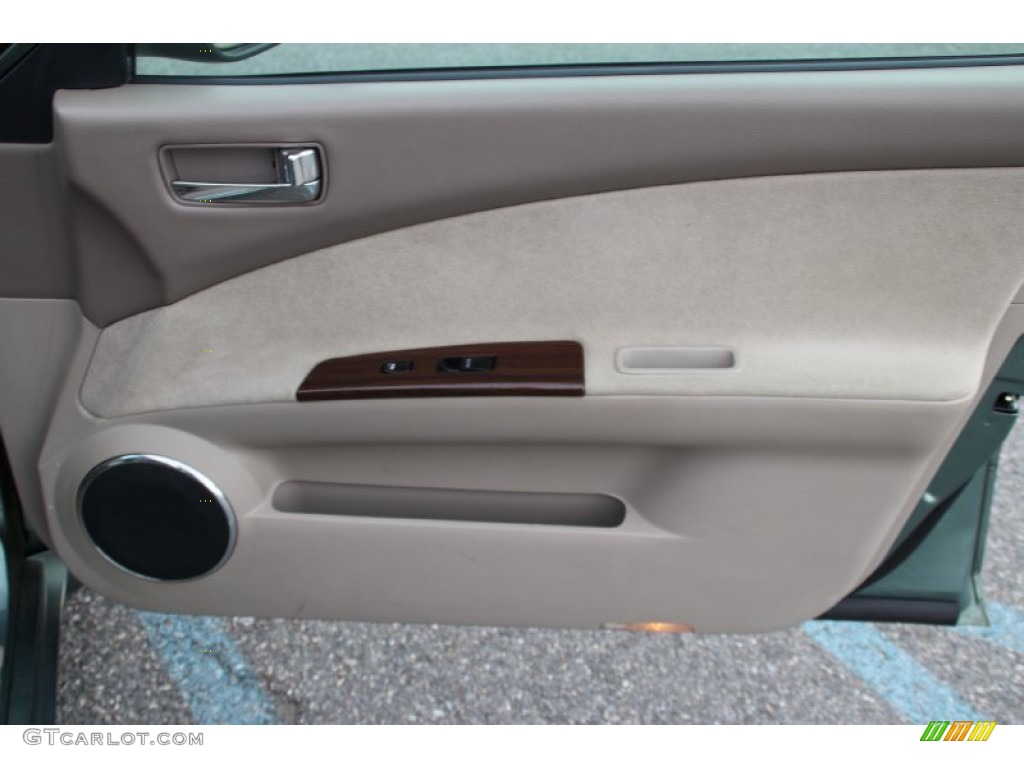 2005 Altima 3.5 SL - Mystic Emerald Green / Blond photo #23