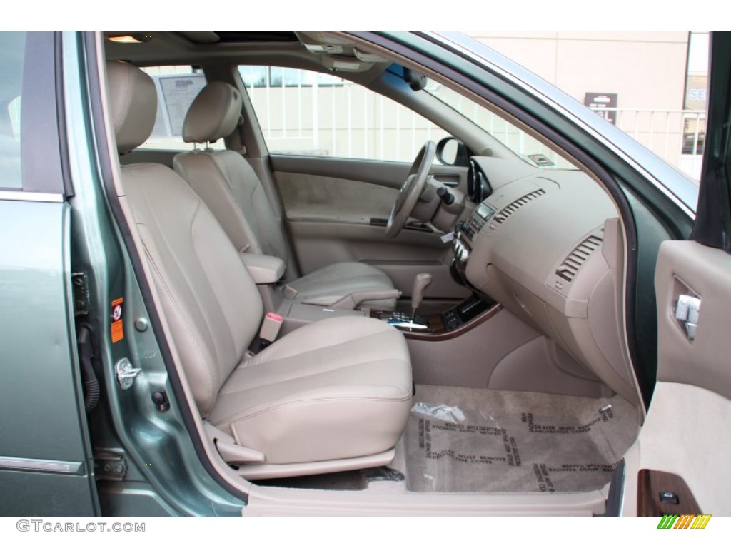 2005 Altima 3.5 SL - Mystic Emerald Green / Blond photo #25