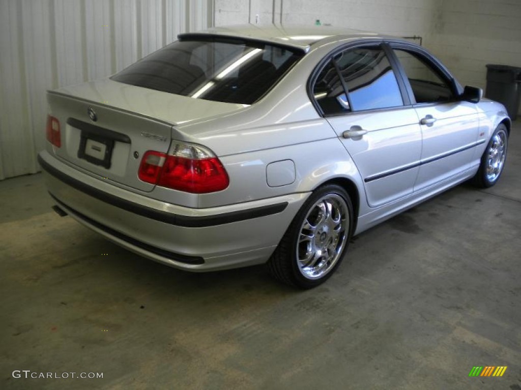 2001 3 Series 325i Sedan - Titanium Silver Metallic / Black photo #2