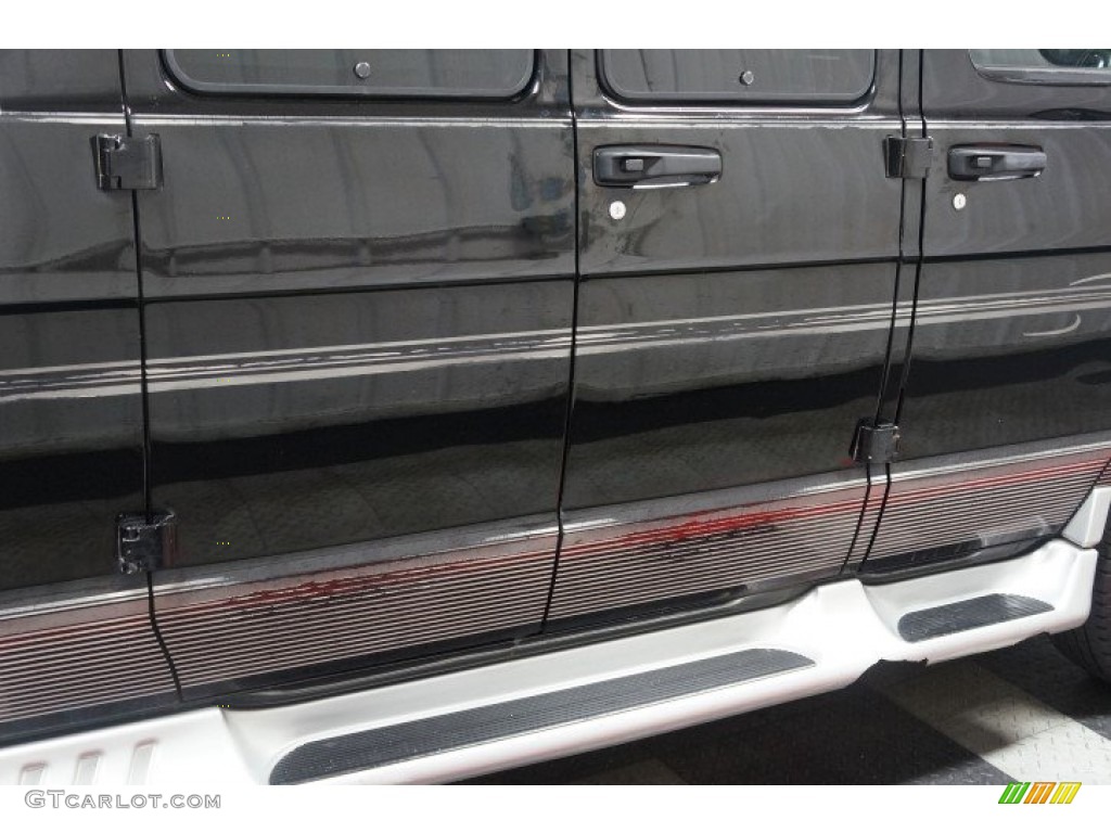 2003 Ram Van 1500 Passenger Conversion - Black / Dark Slate Gray photo #63