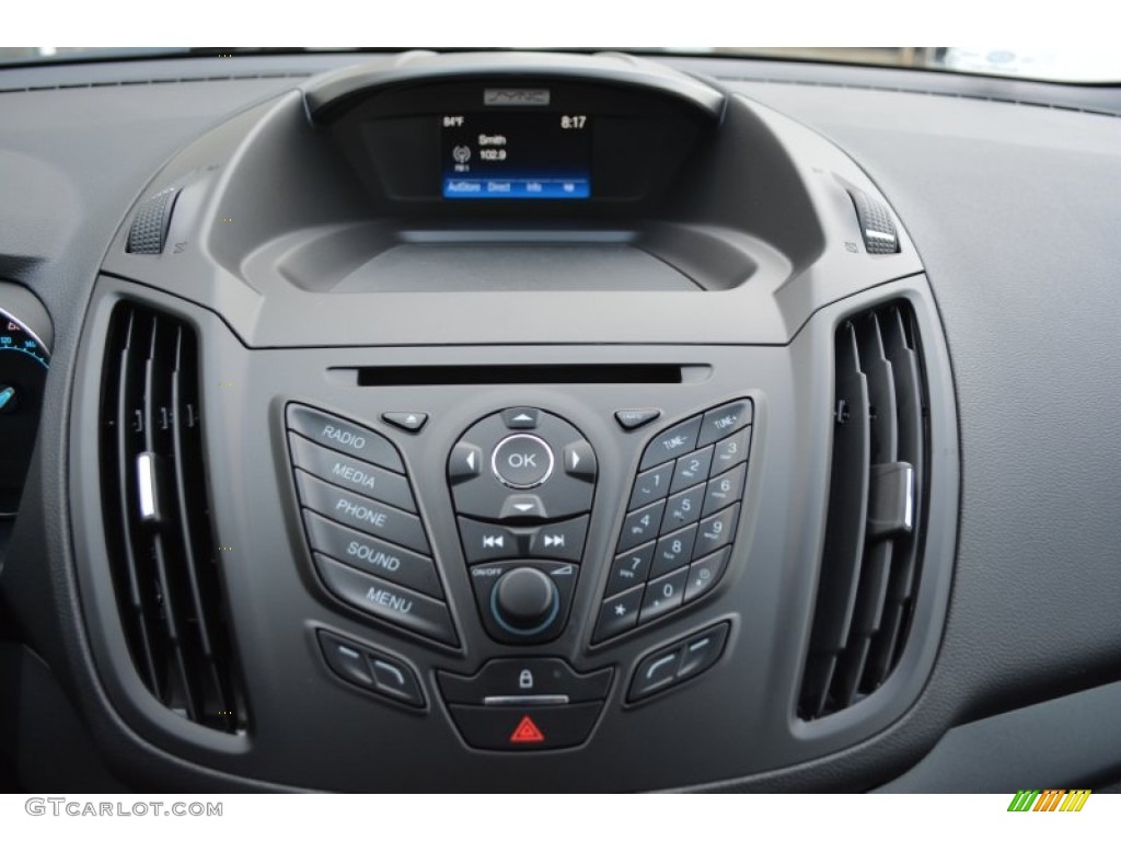 2016 Ford Escape S Controls Photo #105763832