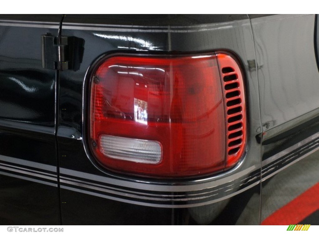 2003 Ram Van 1500 Passenger Conversion - Black / Dark Slate Gray photo #68