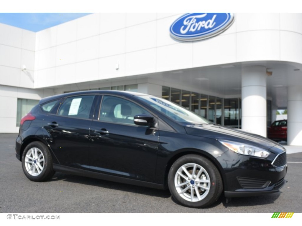 Tuxedo Black Metallic Ford Focus