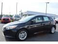 2015 Tuxedo Black Metallic Ford Focus SE Hatchback  photo #3