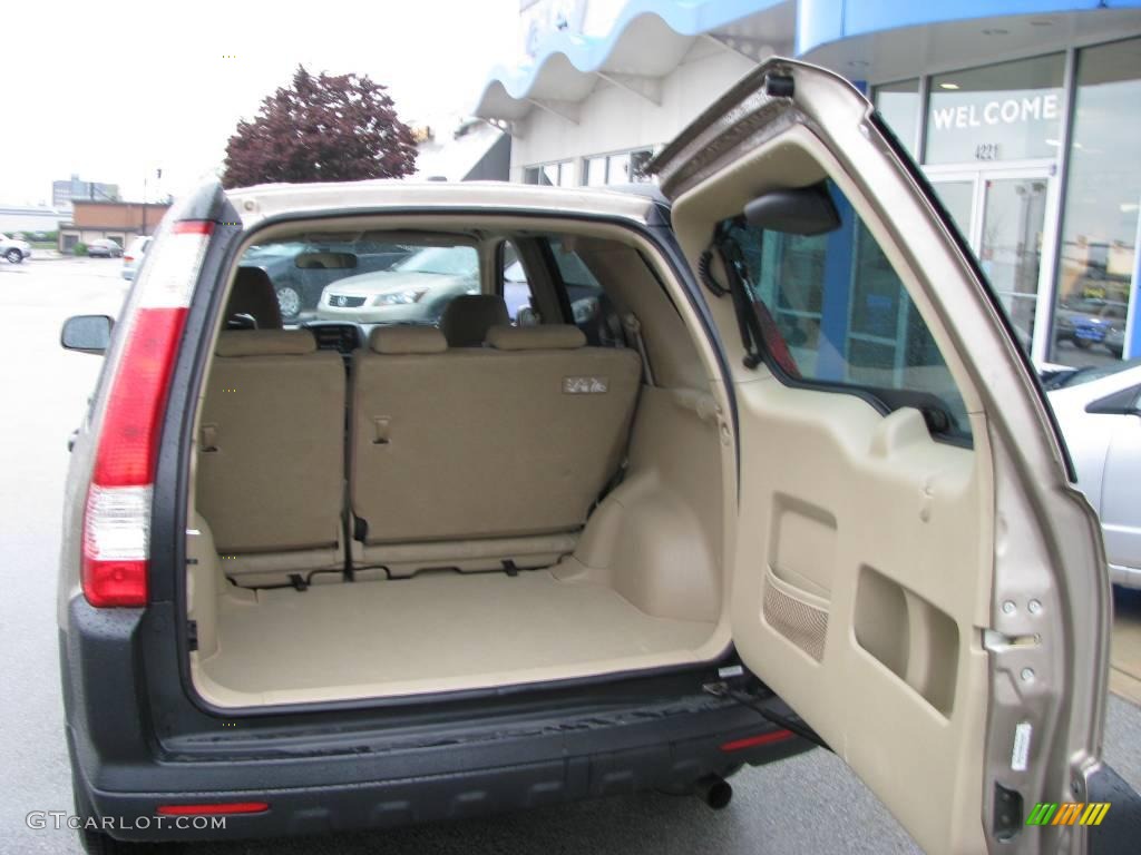 2005 CR-V EX 4WD - Sahara Sand Metallic / Ivory photo #14
