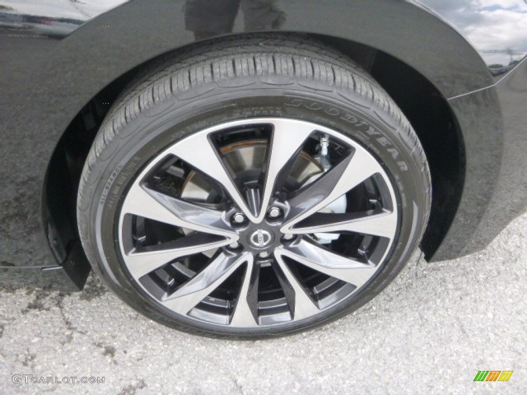 2016 Nissan Maxima SR Wheel Photo #105766151