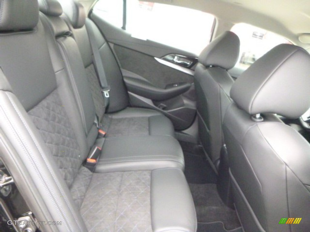 2016 Nissan Maxima SR Rear Seat Photos