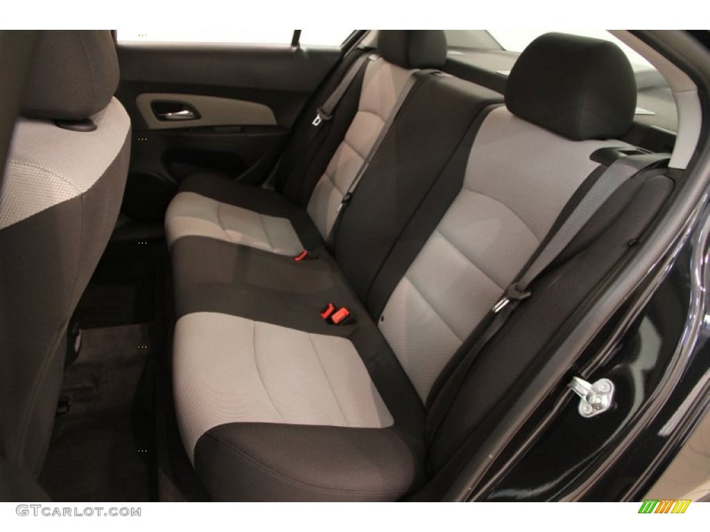 2015 Cruze LS - Black Granite Metallic / Jet Black/Medium Titanium photo #12