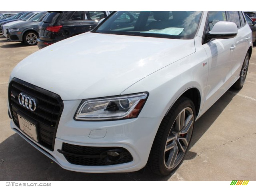 Glacier White Metallic 2016 Audi SQ5 Premium Plus 3.0 TFSI quattro Exterior Photo #105775814