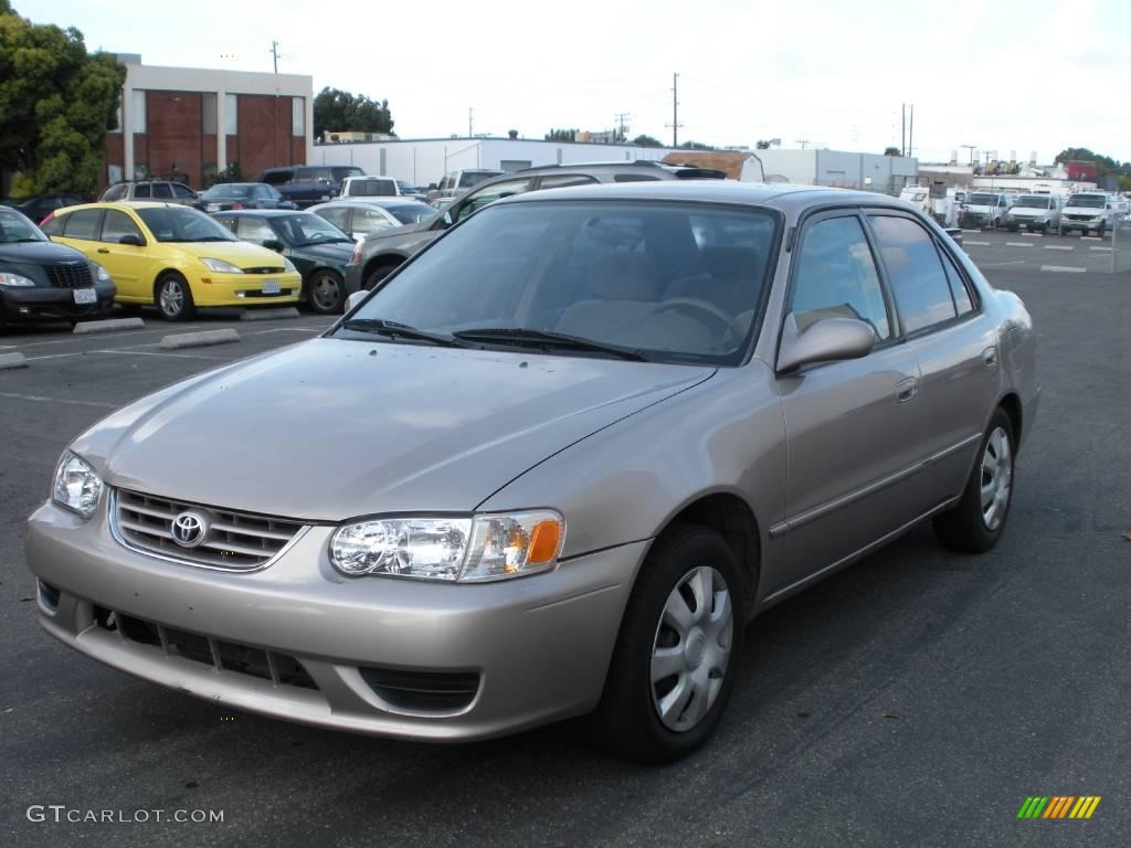 2001 Corolla LE - Sandrift Beige Metallic / Pebble Beige photo #2