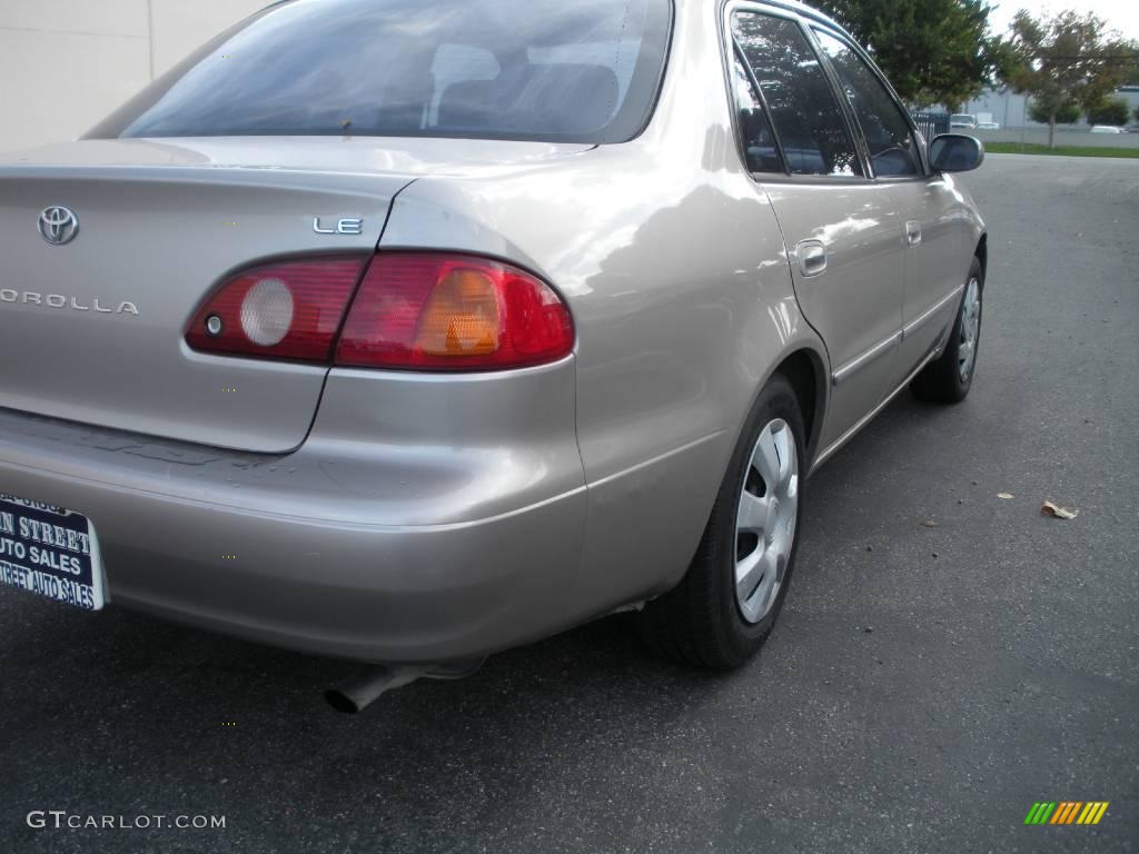 2001 Corolla LE - Sandrift Beige Metallic / Pebble Beige photo #7