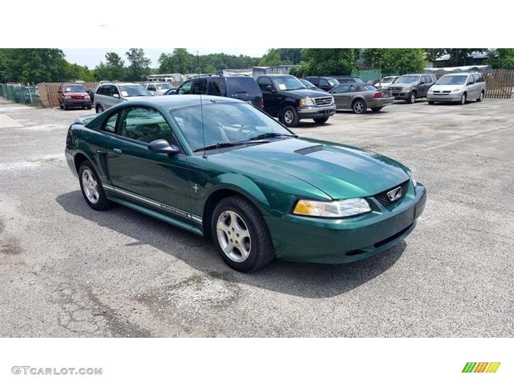 2000 Mustang V6 Coupe - Electric Green Metallic / Medium Graphite photo #3